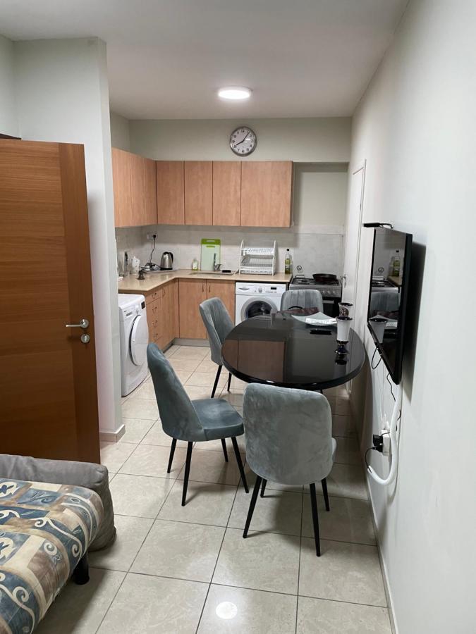 Isralux Apartments Bat Yam Luaran gambar