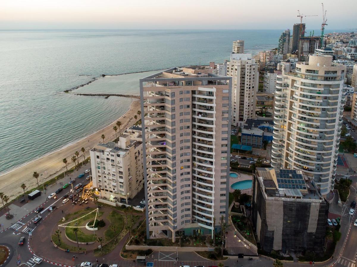 Isralux Apartments Bat Yam Luaran gambar