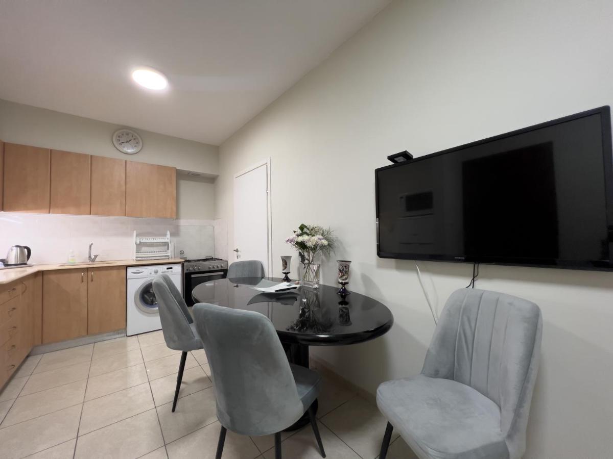 Isralux Apartments Bat Yam Luaran gambar